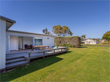 Caddy's Shack (Bachcare) - Whangamata