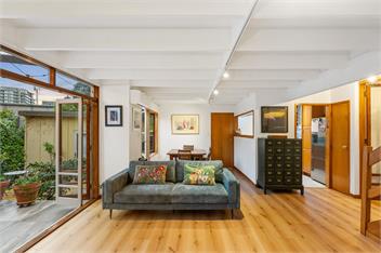 Napier St - So close to Ponsonby Rd and Wynyard Quarter - Auckland