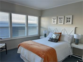 ON THE BEACH MILFORD -