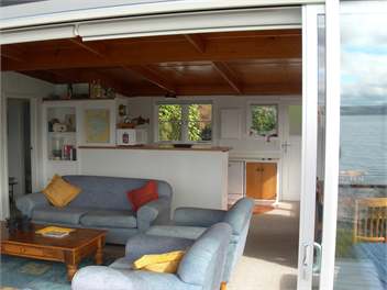 Waterfront Bach, 913 Acacia Bay Road, Taupo - Taupo