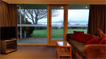 Lake Edge Holiday Home in Rotorua, Bay of Plenty/Rotorua - Rotorua