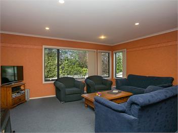 Laid Back on Lakewood (Bachcare) - Taupo Central