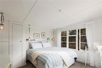 Kiwiana Bach (Bachcare) - Lake Tarawera