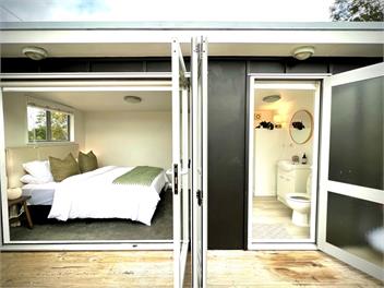 OCEAN BREEZE COTTAGE - Coast & Country - Waiheke Island