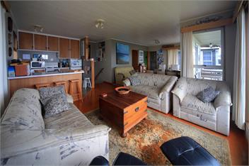 ABSOLUTE BEACHFRONT - Hawke's Bay
