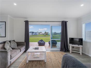 Cooks Family Retreat (Bachcare) - Whitianga