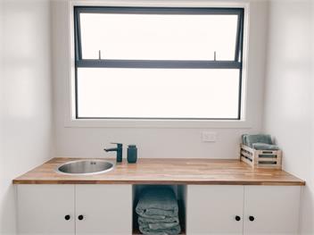 Retro Style Beach Retreat (Bachcare) - Matarangi