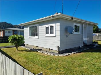 Dick Street Cottage - Reefton