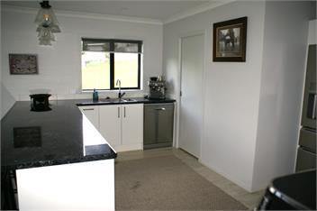 Hosts on the Coast Estuary Views - Whangamata