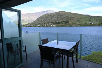 Frankton House (Bachcare) - Queenstown