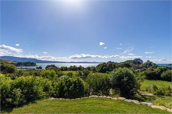 The Land - Paradise to Share - Takaka