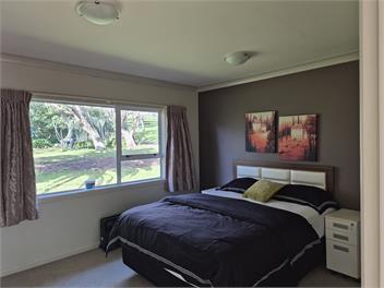 Cozy Farmstay with Spa - Pokeno