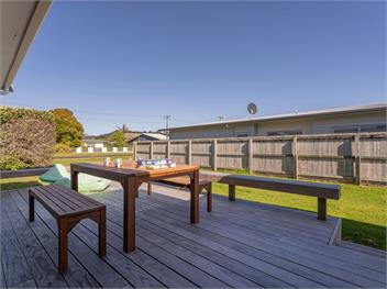 Caddy's Shack (Bachcare) - Whangamata