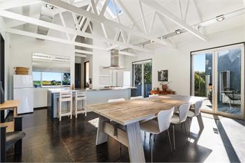 Coastal Pavilions Retreat - Omaha