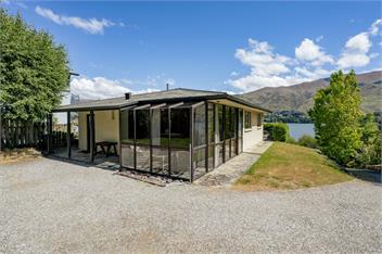 Lakeside Serenity (Bachcare) - Wanaka
