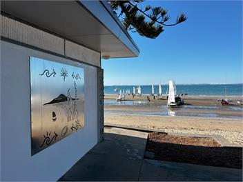 Waiake Beach Apartments - Auckland