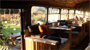 Fiery Peak Glampsite:Stargazing & hot tub. -