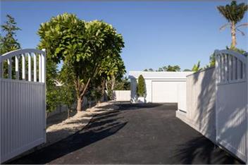 Poolside on Moffat (Bachcare) - 