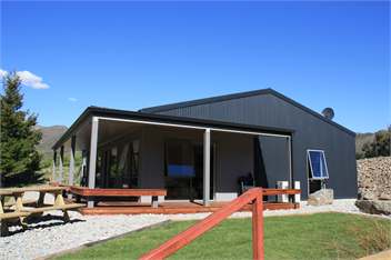 Black Forest Accommodation - Eight Houses just 40 minutes from LAKE TEKAPO - Lake Tekapo