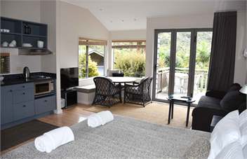 1) Family Studio, 2 rooms for 5 gst - Paihia