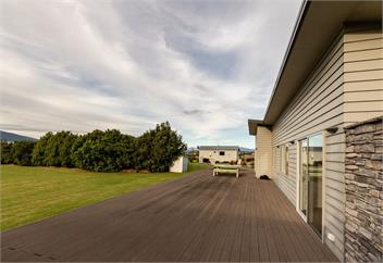 Poppa Pete's (Bachcare) - Te Anau