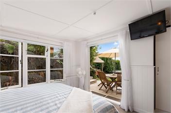 Kiwiana Bach (Bachcare) - Lake Tarawera