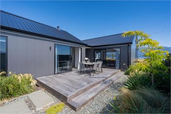 Lake House (Bachcare) - Te Anau