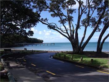 Gem by the BEACH & CAFE- Eateries - Murrays Bay North Shore - Auckland