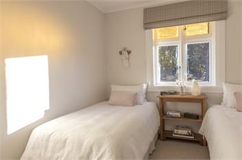 'The Cottage' at Patearoa - Horse and Dog friendly boutique accommodation in Central Otago - PATEAROA