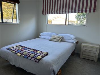 Hosts on the Coast Retreat 34 - Whitianga