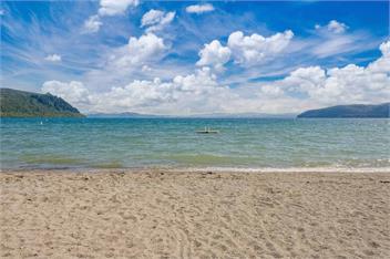Lake Life Kinloch (Bachcare) - Taupo