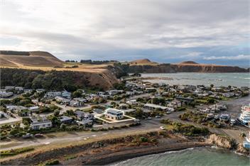 The Beachfront Escape - Kaikoura