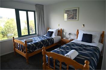 Frankton House (Bachcare) - Queenstown