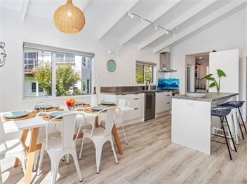 Seaside Retreat (Bachcare) - Whitianga