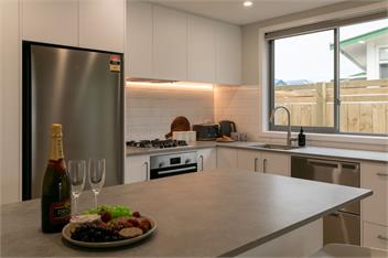 Taradale Gem - Sylish 3-Bed Home in Taradale - Napier