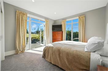 Mt Hutt Retreat (Bachcare) - Windwhistle