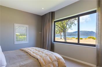 Lochside – Luxury Lakeside living in Kinloch - Taupo