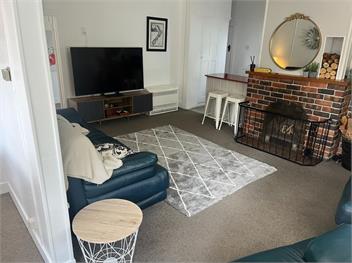 Fiordland Hideaway (Bachcare) - Te Anau