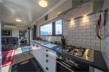 Ducati House (Bachcare) - Te Anau