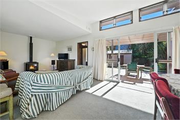 Maison Pierre Rouge (Bachcare) - Banks Peninsula