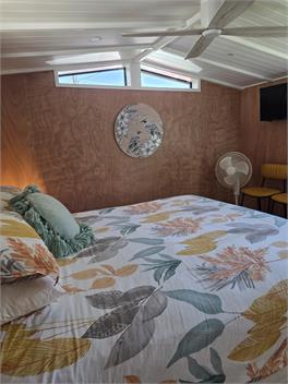 Fantail Cove - 3121