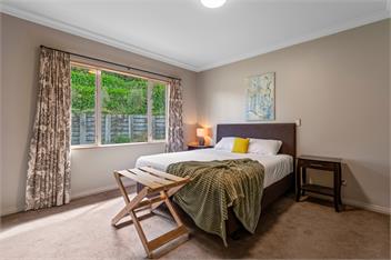 Tauhara Sunrise - Spa pool with Mountain & Lake views! - Taupo