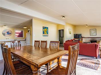 Moeroa (Bachcare) - 