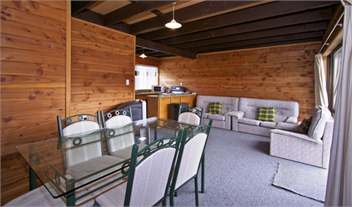 VS12 - Ruapehu Chalet Rentals - Ohakune