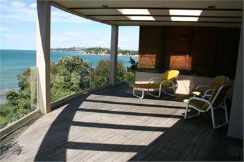 Absolute beachfront Stanmore Bay  - Auckland