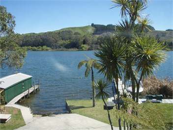 Rotoiti Lakeside Cottages, Lake Rotoiti - ROTORUA