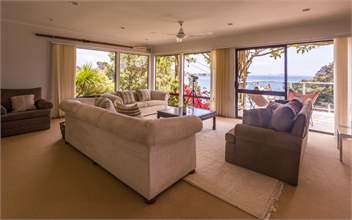 Golden Sands - Auckland
