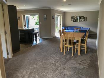 Beautiful Home in Bethlehem - Close to everything  - Tauranga