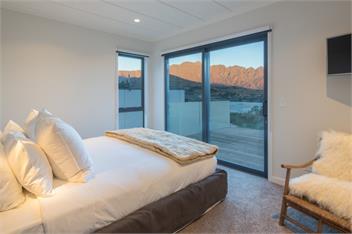 Kahurangi by MajorDomo - Queenstown