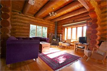 The Log Cabin - Waihi